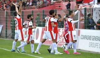 نادي الفتح المغربي مهدد بفقدان صدارة دوري المحترفين بعد التعادل مع الكوكب المراكشي 