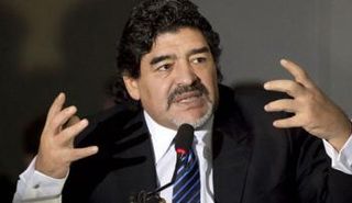    دييجو مارادونا