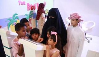 إماراتية تبتكر لعبة إلكترونية للتوعية بمواجهة سوسة النخيل