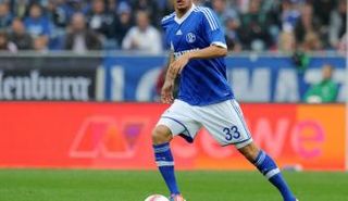 لاعب الوسط الألماني رومان نويشتاتر