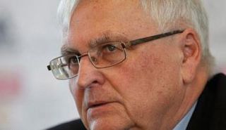 ثيو تسفانتسيجر الرئيس السابق للاتحاد الألماني 