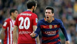 من مباراة برشلونة وأتلتيكو