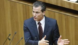  روبرت لوجار