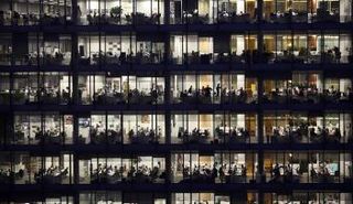 أغلب من عمل 6 ساعات كان أكثر إنتاجية.