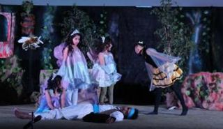 جانب من فعاليات الدورة 4 من مهرجان مسرح الطفل بالدمام