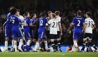 اشتباكات توتنهام وتشيلسي