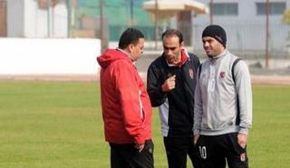 عماد متعب يواصل الغياب عن الأهلي