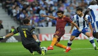 صلاح وكاسياس  