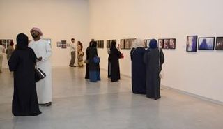 صورة لرواد المعرض