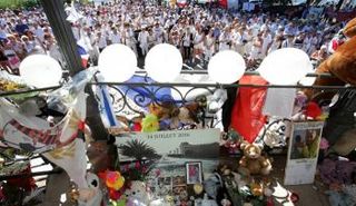 الفرنسيون احتشدوا في 