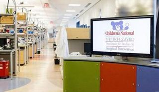 معهد الشيخ زايد لتطوير جراحة الأطفال بواشنطن