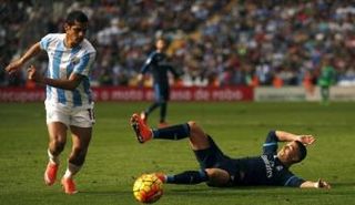 برشلونة يستغل سقوط المنافسين في الليجا
