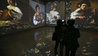 قدم المعرض 57 عملا للفنان