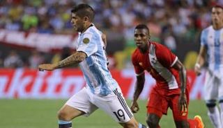 إيفر بانيجا 