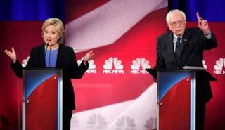 ساندرز وكلينتون