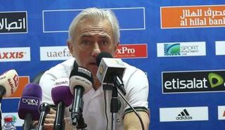 فان مارفيك خلال المؤتمر الصحفي