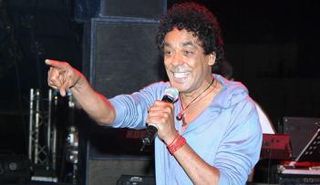 النجم محمد منير 