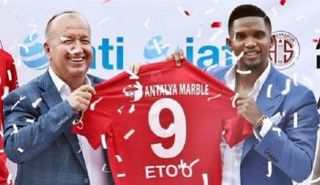 الكاميروني صامويل إيتو