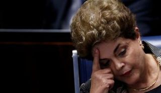 ديلما روسيف أثناء آخر جلسات مجلس الشيوخ قبل عزلها