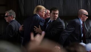  اعتداء ترامب