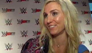 تشارلوت بطلة الديفاز