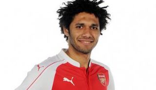 محمد النني لاعب أرسنال الإنجليزي