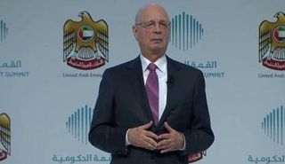 "كلاوس شواب" رئيس المنتدى الاقتصادي العالمي
