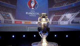 الحضور الجماهيري مصدر قلق قبل يورو 2016 