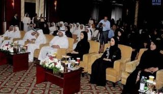 ولي عهد الفجيرة.. الاحتفال بيوم المرأة الإماراتية.. تثمين لدورها