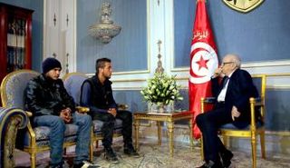 السبسي يستقبل عائلة الشاب التونسي القتيل