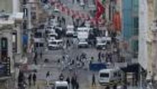 الجنسية المزدوجة لضحيتين في تفجير اسطنبول تربك وسائل الإعلام