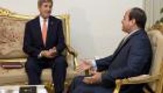 كيري من القاهرة: ملتزمون بعمق استقرار مصر