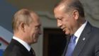 أردوغان يرتمي في أحضان روسيا بعدما تخلى عنه