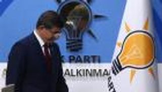 في غياب المفاجآت.. وزير النقل التركي الأوفر حظا لخلافة أوغلو