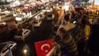 60 قتيلا بتركيا بينهم 17 شرطيا.. واعتقال 754 فردا بالجيش