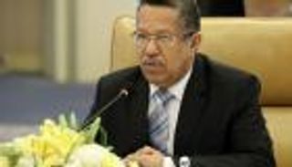 حكومة اليمن تحذر الانقلابيين من عدم احترام استقلالية البنك المركزي