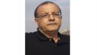 رحيل الناقد والكاتب المغربي مصطفى المسناوي خلال فعاليات "القاهرة السينمائي"