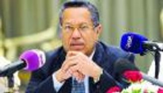 رئيس الوزراء اليمني يصل المكلا بعد 3 تفجيرات مفخخة