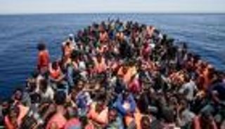 المفوضية الأوربية تثني على جهود اليونان في ملف المهاجرين
