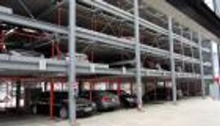 بالفيديو.. مواقف السيارات الذكية في دبي بحلول 2020