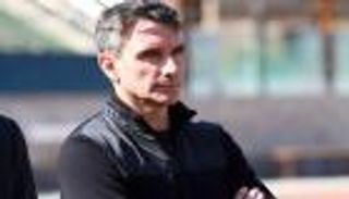 دجلة يعترف بمفاوضات النصر السعودي مع مدربه