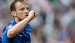 راكيتيتش يواصل قضاء عطلته في كرواتيا رغم تعرض منزله لهجوم