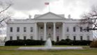 إغلاق البيت الأبيض بعد الإمساك برجل تسلق أسواره