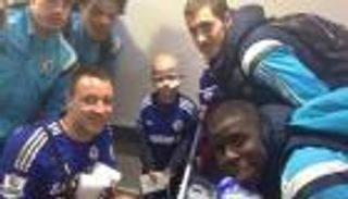 قائد تشيلسي حزين لوفاة طفل من مشجعي الفريق