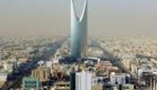 تباطؤ طفيف للقطاع غير النفطي السعودي  يونيو الماضي