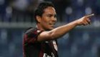 باكا يرفض التعليق على مستقبله مع ميلان