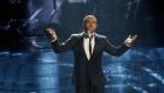 غناء كاظم بالإنجليزية.. اتفاق على اللحن وخلاف حول اللغة