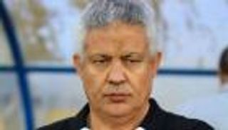 استقالة مدرب الزمالك عقب الخسارة أمام صنداونز