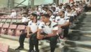 لاعبو فريق دبي يعوضون النصر عن غياب جماهيره في الدوحة