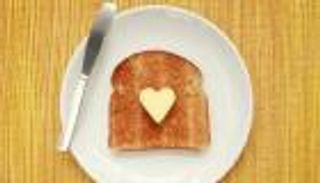 4 أنواع من الطعام.. ابتعد عنها حين تصاب بالإنفلونزا